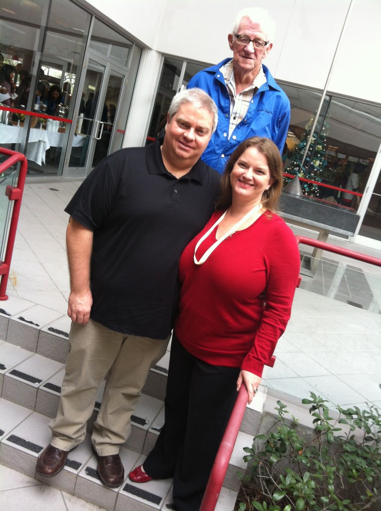 Fall 2014 UG grad Mary Bigelow and family (3)