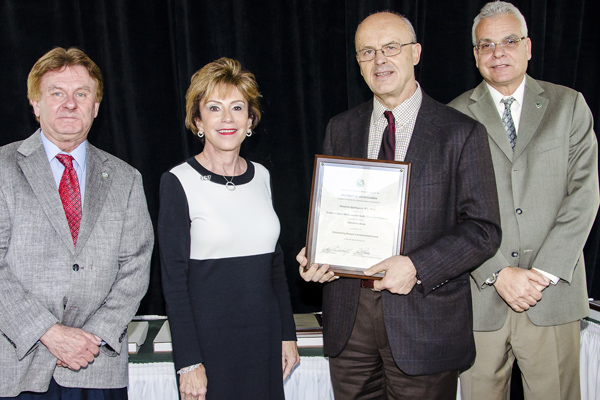 Outstanding_Research_Faculty_Awards_Djulbegovic_2013_RSS