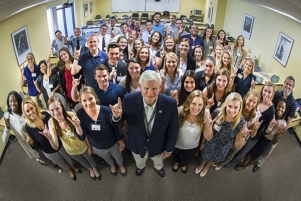 Dean Sandy Quillen greets new DPT students at the School of Physical Therapy Orientation. Photo by Eric Younghans.